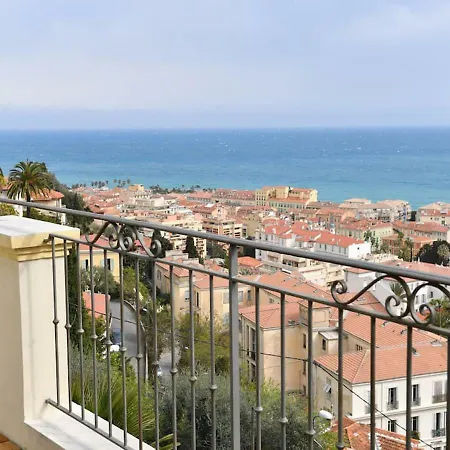וילה Bethanie, D'epoque Sur Les Collines, Vue Imprenable Sur Et La Mer מנטון