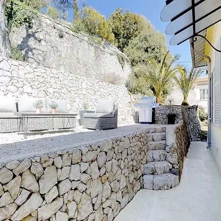 Magnifique D'époque, Avec Vue Imprenable Sur Et La Mer Villa Mentone